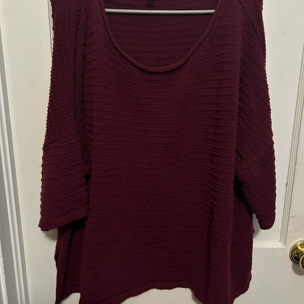 Time and Tru Deep Burgundy Crew Neck Sweater